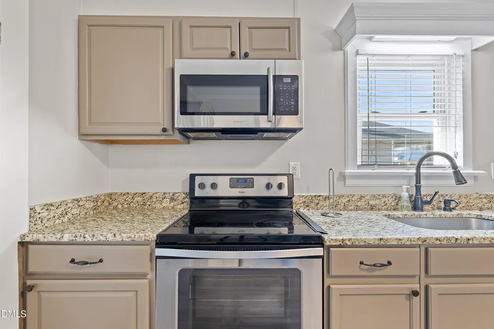 403 W E STREET Erwin, NC 28334