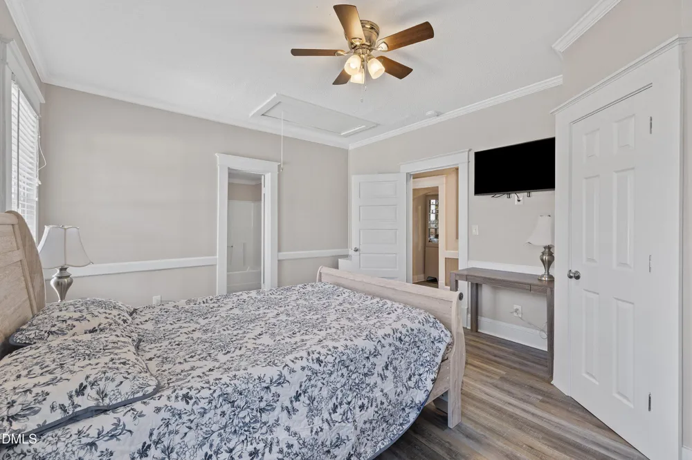 403 W E STREET Erwin, NC 28334