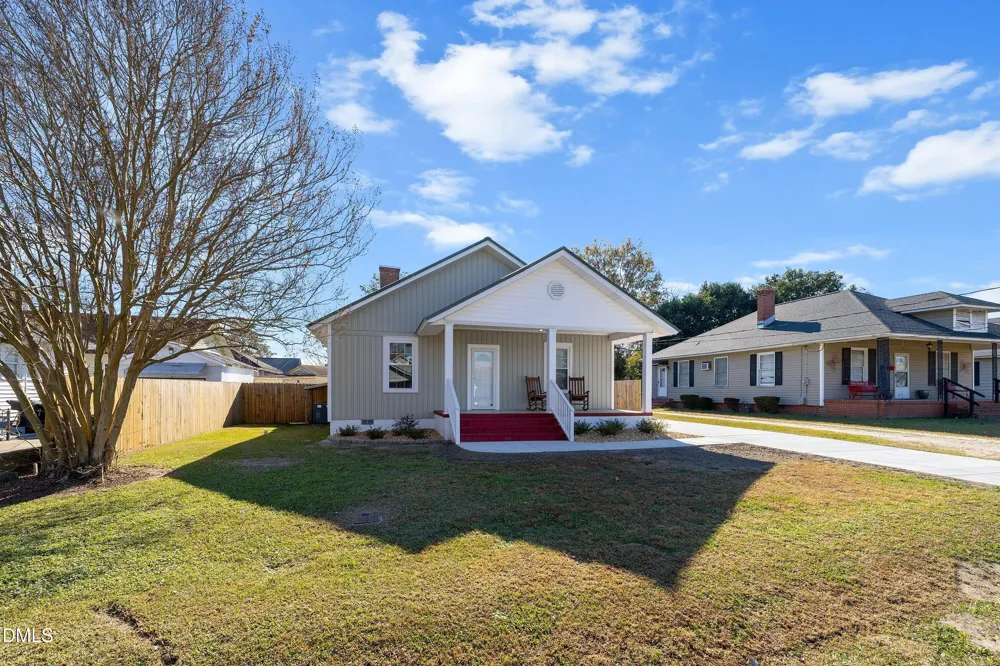 403 W E STREET Erwin, NC 28334