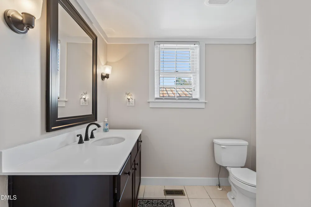 403 W E STREET Erwin, NC 28334
