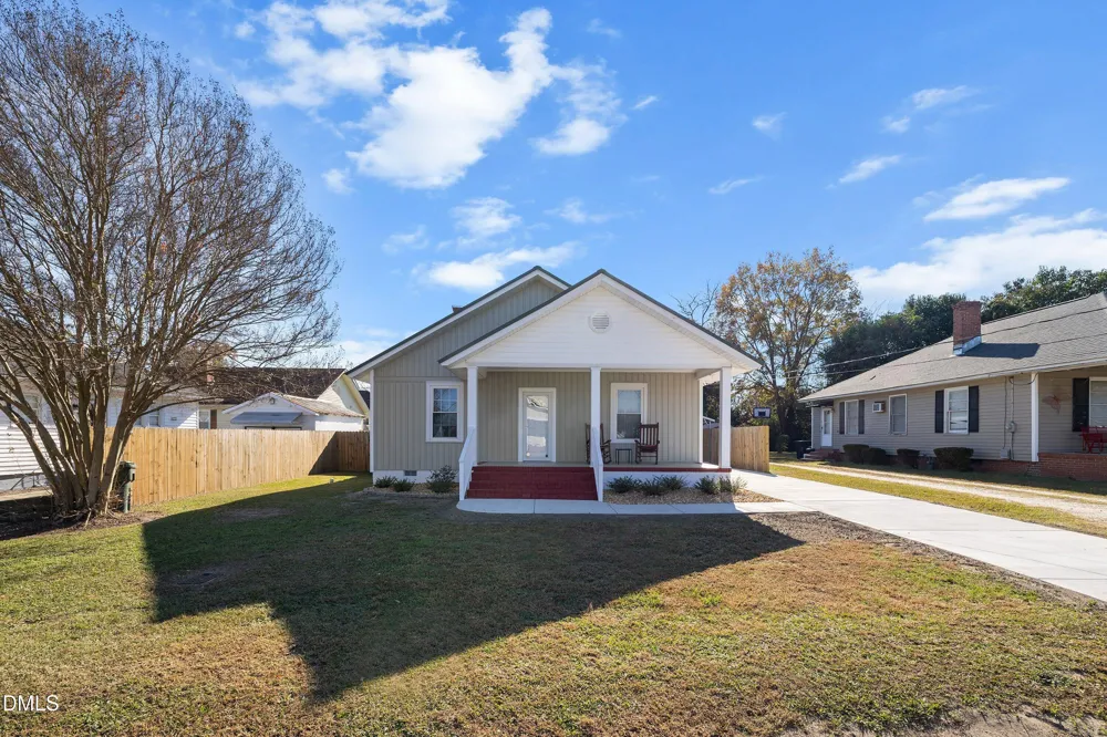 403 W E STREET Erwin, NC 28334