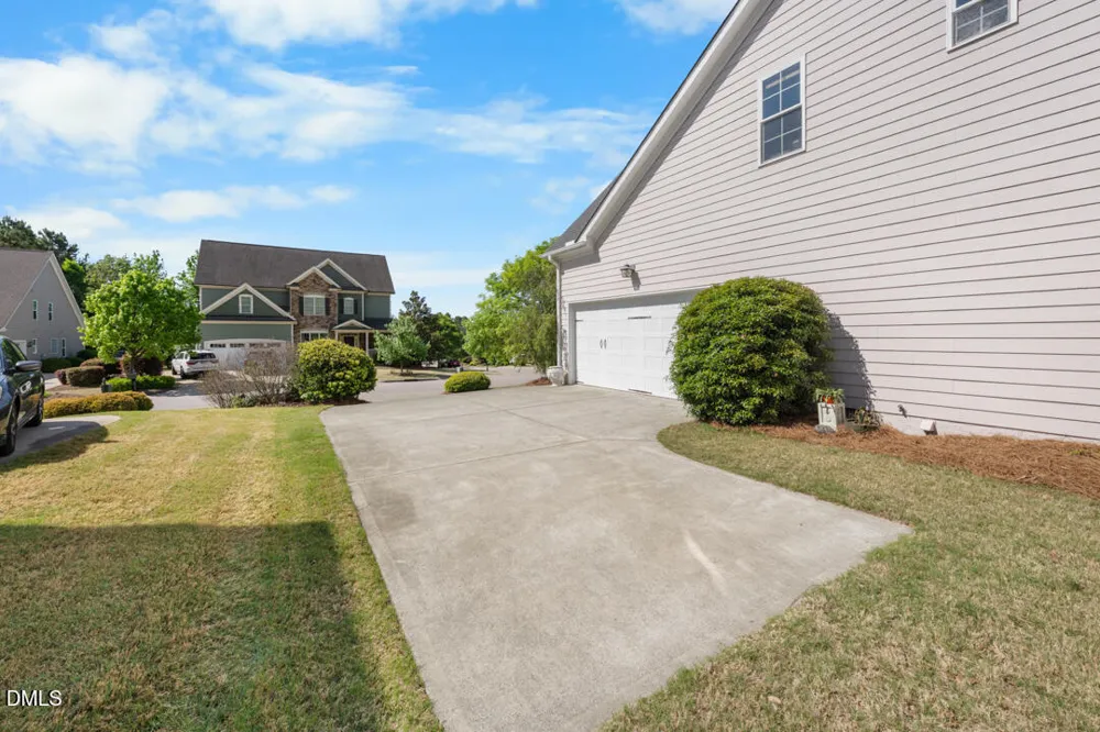3048 Lawson Walk Way Rolesville, NC 27571