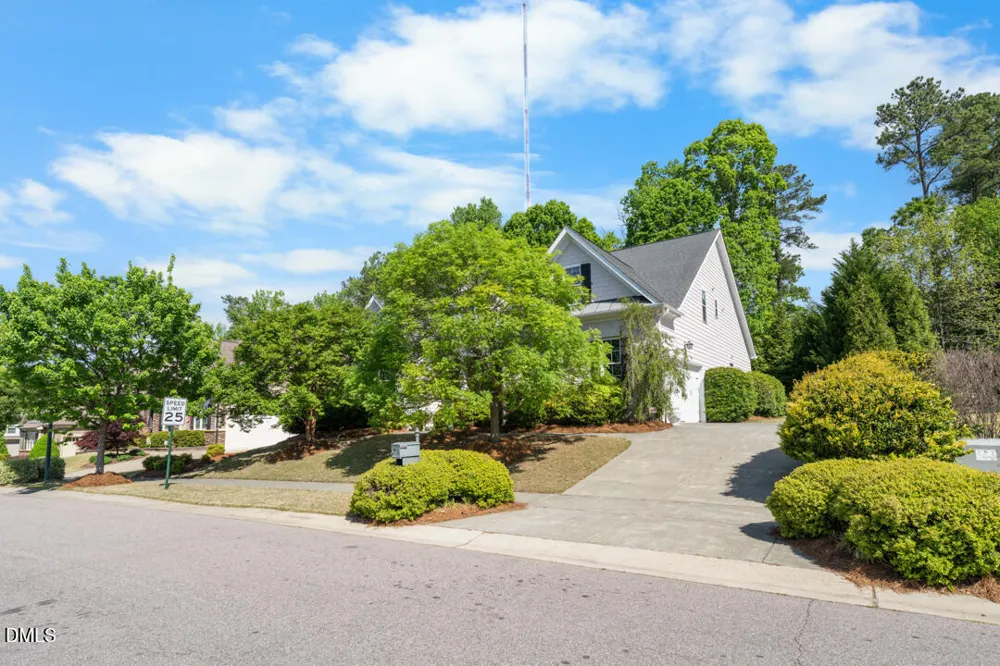 3048 Lawson Walk Way Rolesville, NC 27571