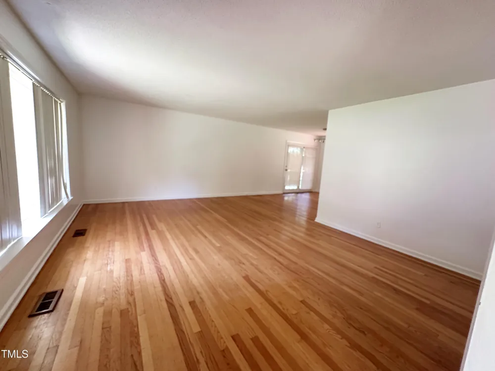 924 Lorain Avenue Durham, NC 27704