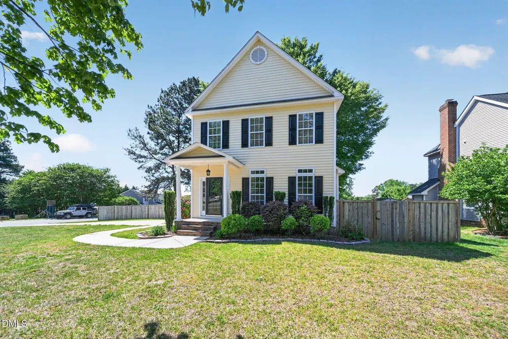 641 Commander Drive