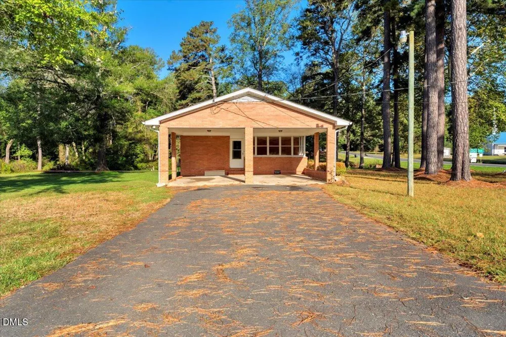 1315 Us Highway 158 Bus W Norlina, NC 27563