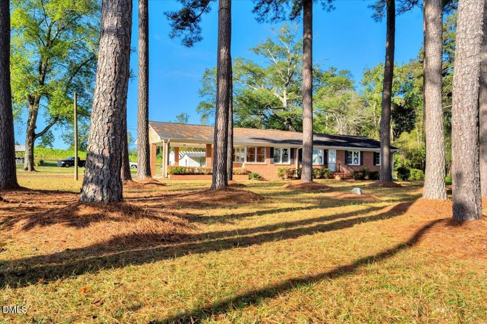 1315 Us Highway 158 Bus W Norlina, NC 27563