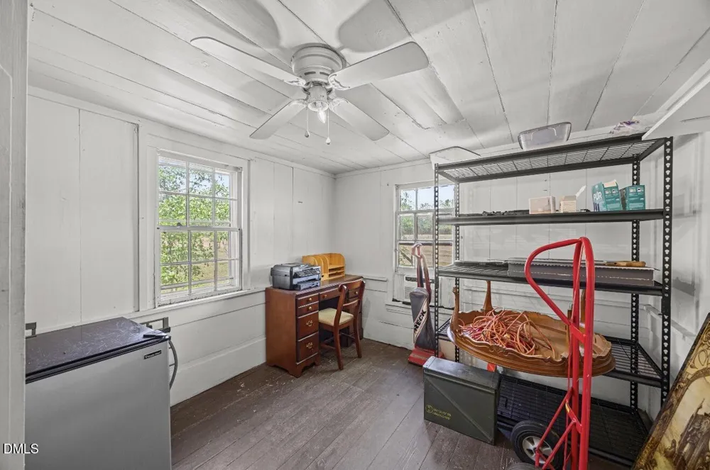 679 Mintz Road Roseboro, NC 28382