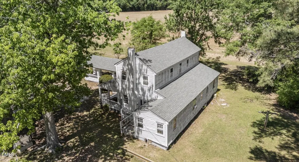 679 Mintz Road Roseboro, NC 28382