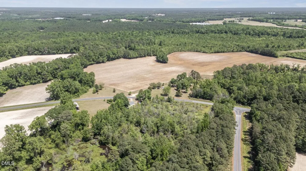679 Mintz Road Roseboro, NC 28382