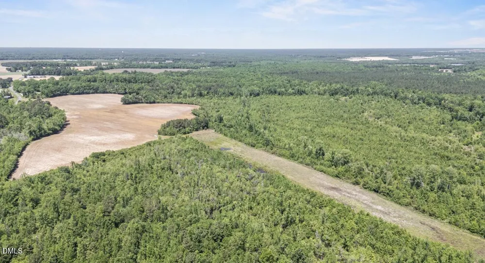 679 Mintz Road Roseboro, NC 28382