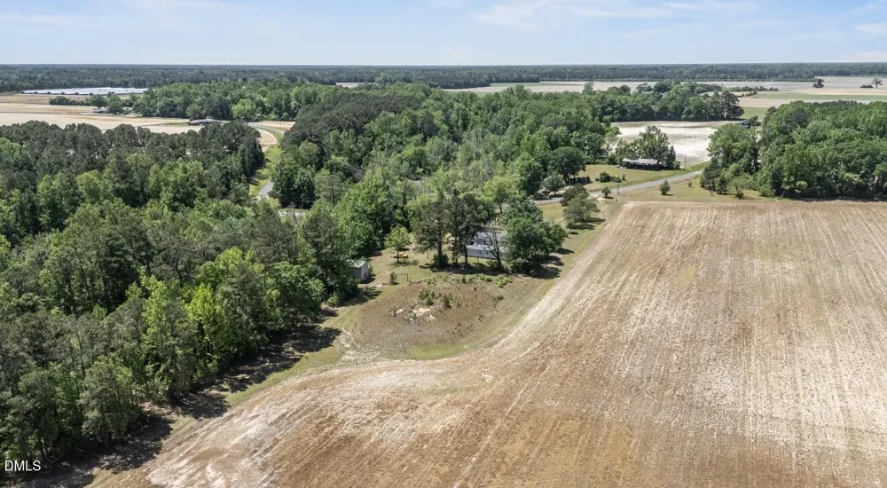 679 Mintz Road Roseboro, NC 28382