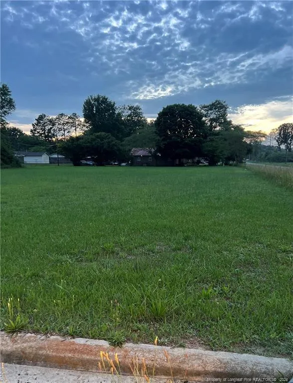 00 S Stewartsville Road S Laurinburg, NC 28352