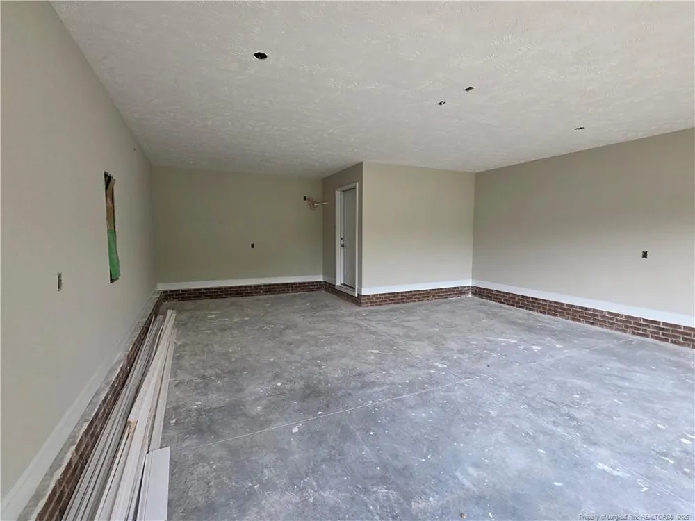 756 Jordan Road Autryville, NC 28318