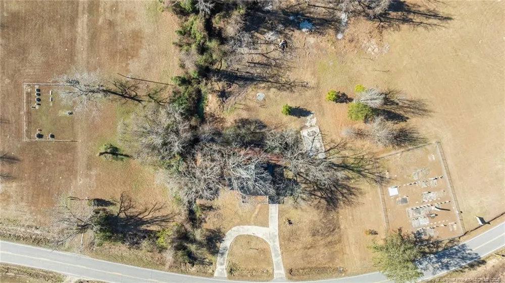 1737 W Carthage Road Lumberton, NC 28360