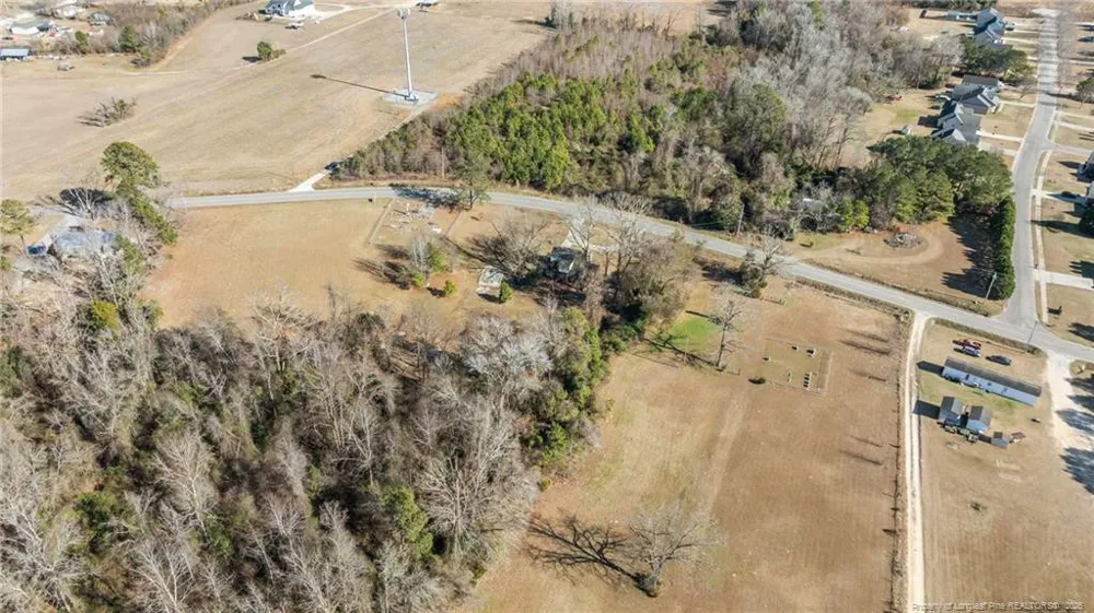 1737 W Carthage Road Lumberton, NC 28360