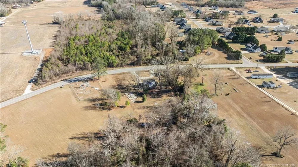 1737 W Carthage Road Lumberton, NC 28360