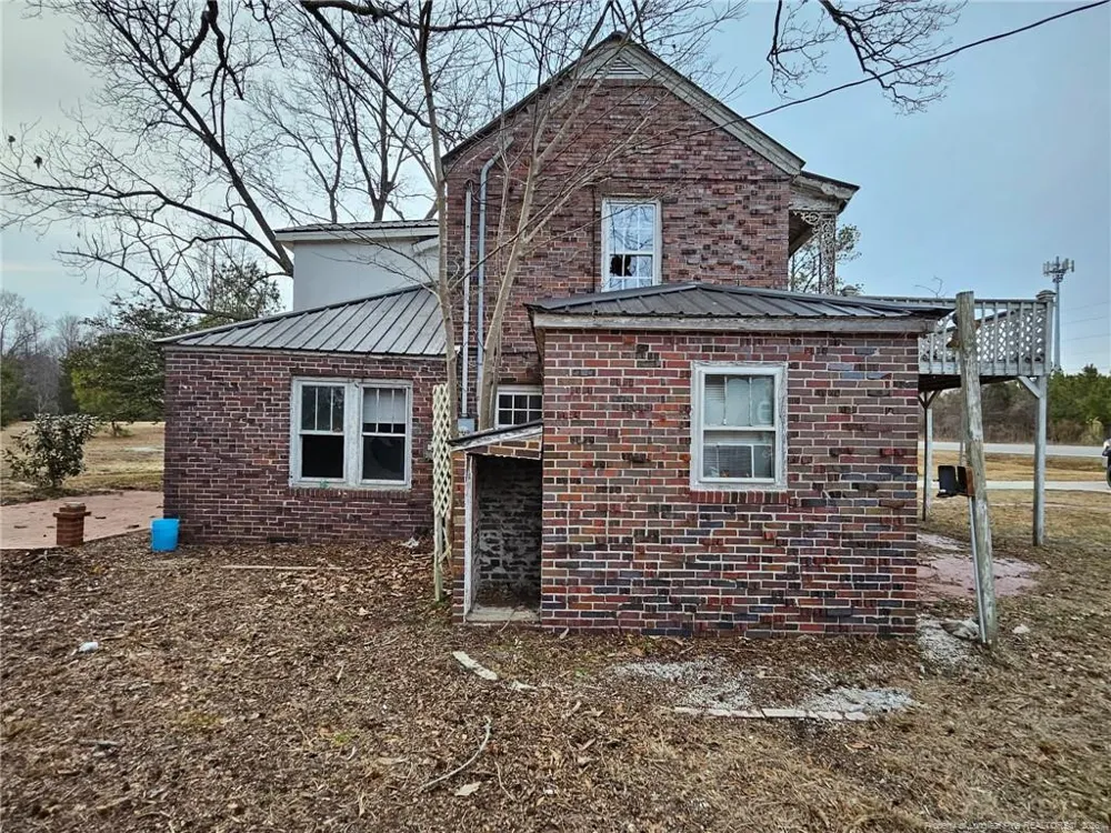 1737 W Carthage Road Lumberton, NC 28360