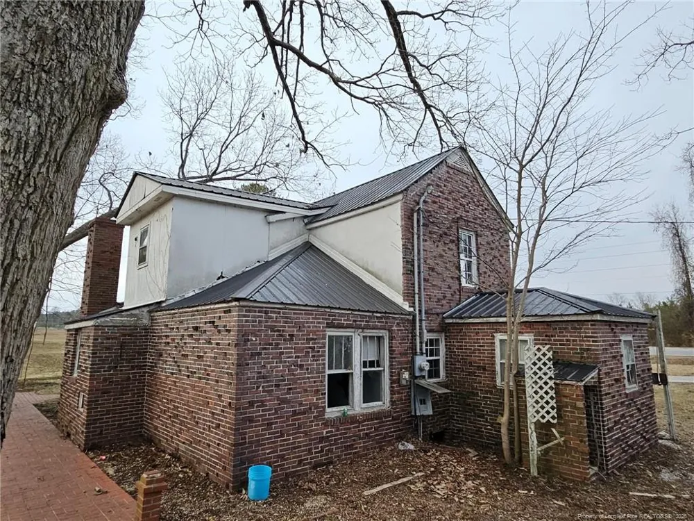 1737 W Carthage Road Lumberton, NC 28360