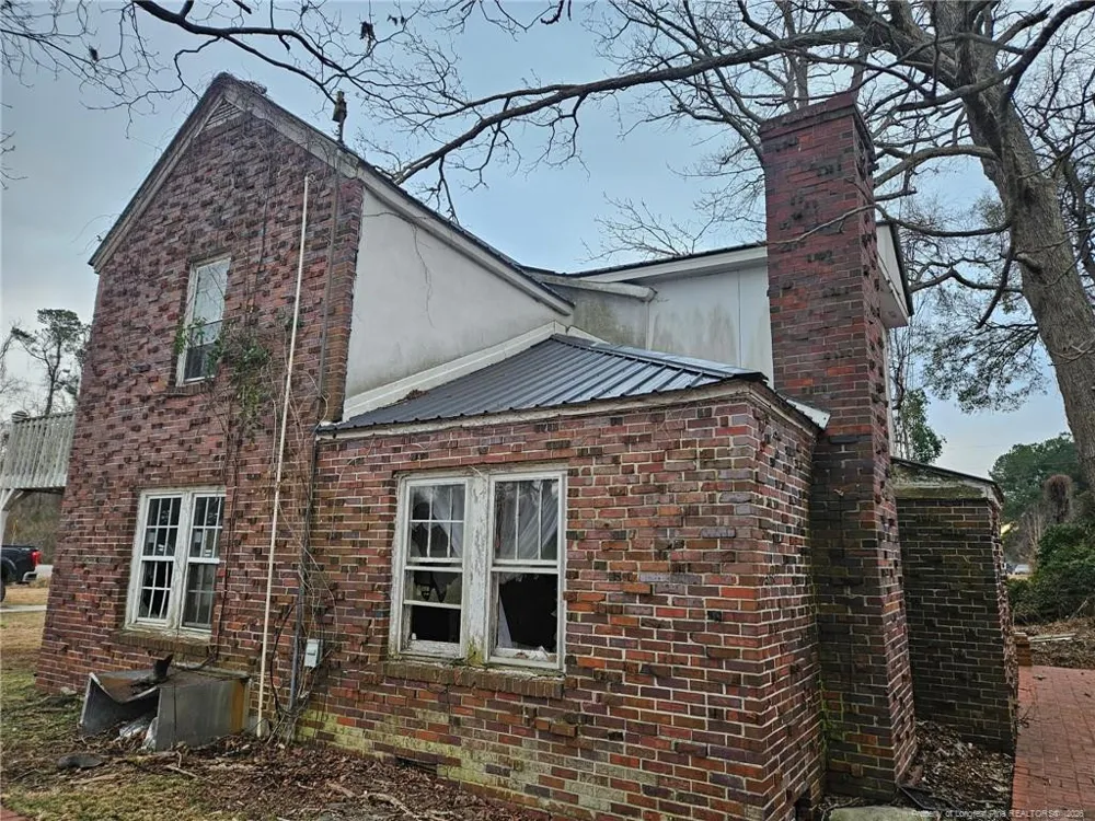 1737 W Carthage Road Lumberton, NC 28360