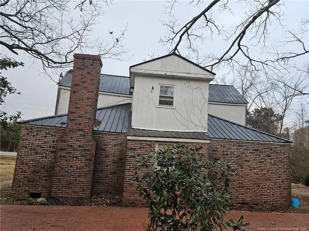 1737 W Carthage Road Lumberton, NC 28360