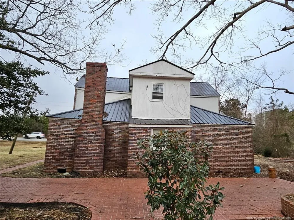 1737 W Carthage Road Lumberton, NC 28360