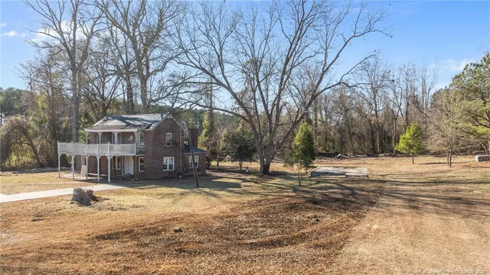1737 W Carthage Road Lumberton, NC 28360
