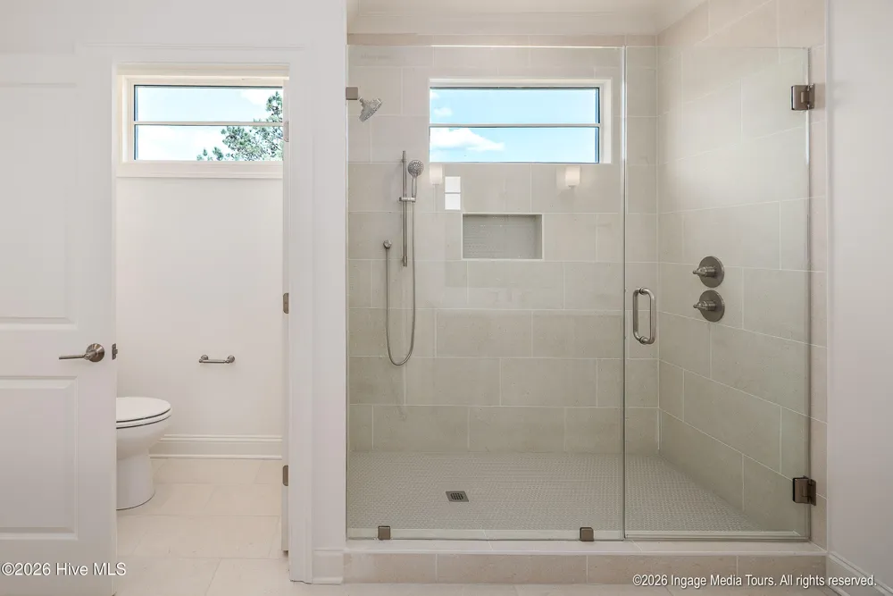 62 Pine Tree Point Snow Hill, NC 28580