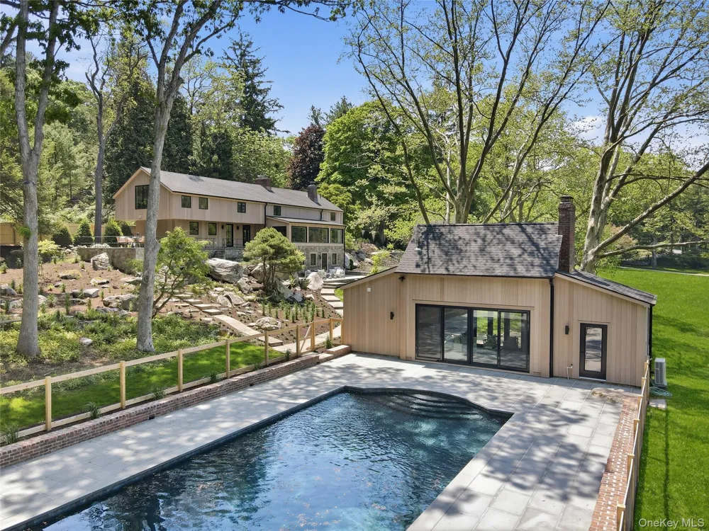 39 Old Snake Hill Road Pound Ridge, NY 10576