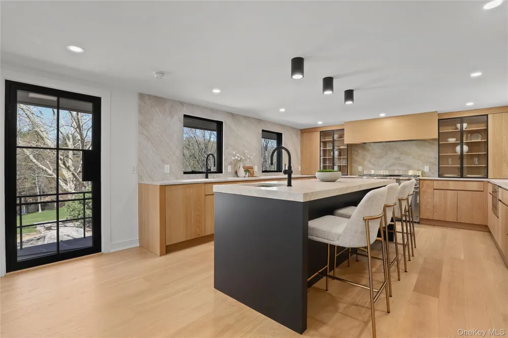 39 Old Snake Hill Road Pound Ridge, NY 10576