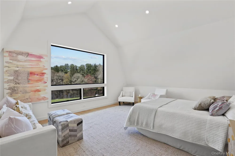 39 Old Snake Hill Road Pound Ridge, NY 10576
