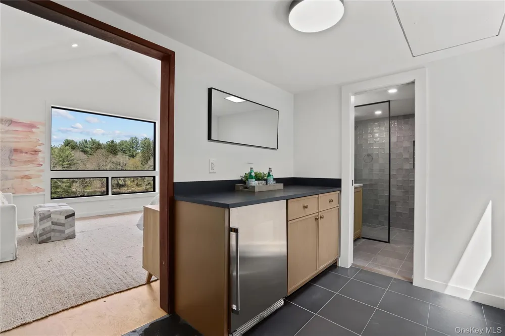 39 Old Snake Hill Road Pound Ridge, NY 10576