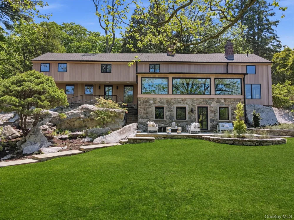 39 Old Snake Hill Road Pound Ridge, NY 10576