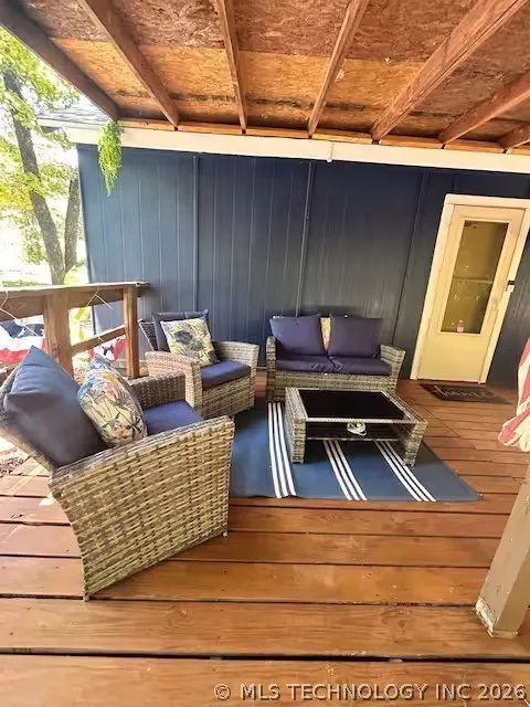 10800 Lois Lane Kingston, OK 73439