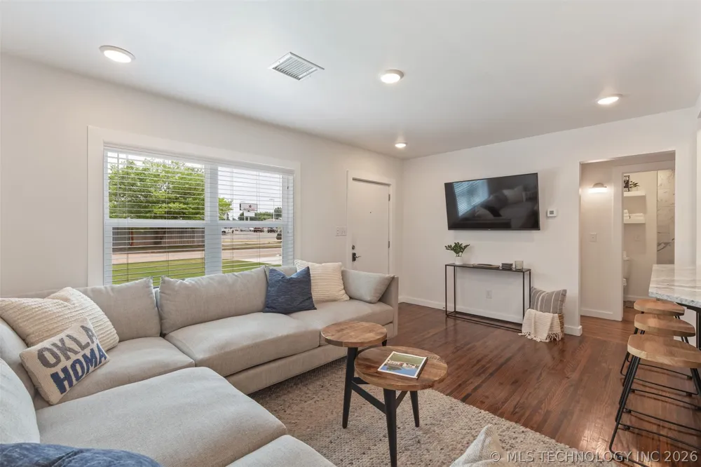 938 S Sandusky Avenue Tulsa, OK 74112