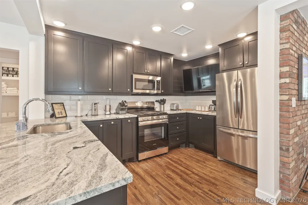 938 S Sandusky Avenue Tulsa, OK 74112