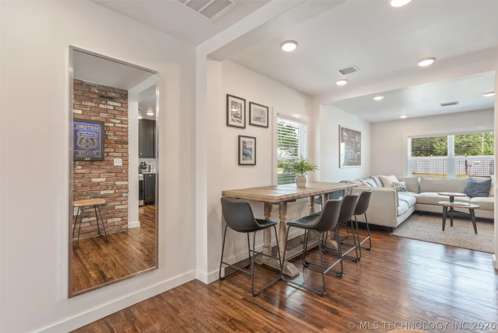 938 S Sandusky Avenue Tulsa, OK 74112