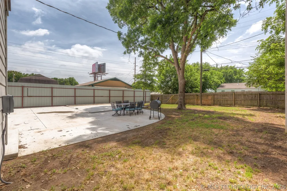 938 S Sandusky Avenue Tulsa, OK 74112