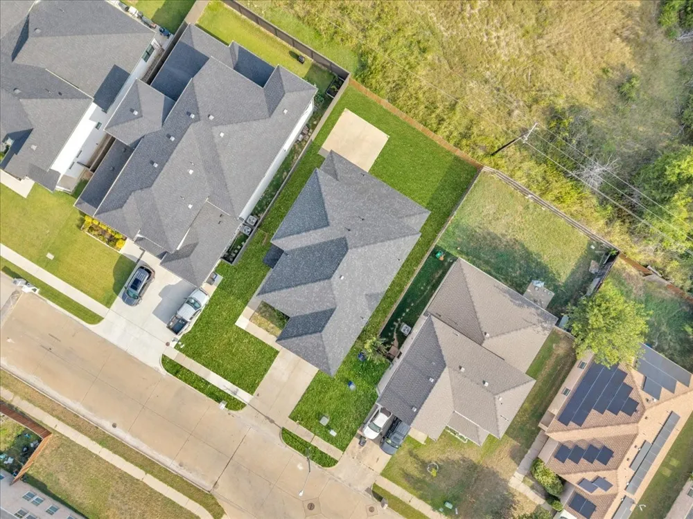 14722 Broadview Drive Balch Springs, TX 75180