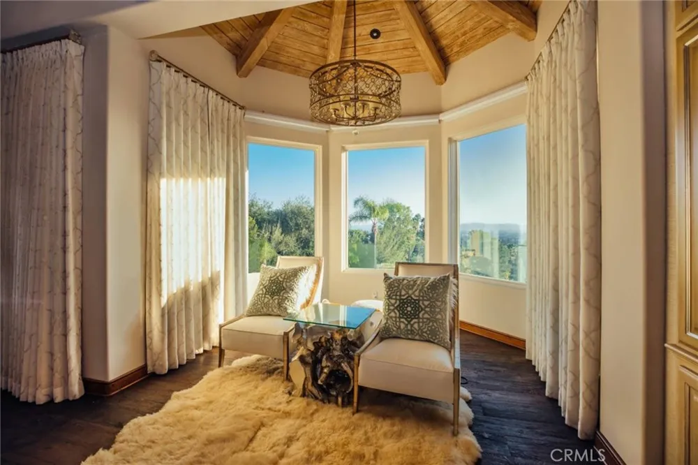 365 Oak Mountain Road Bradbury, CA 91008