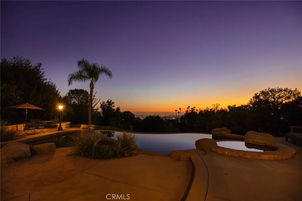 365 Oak Mountain Road Bradbury, CA 91008