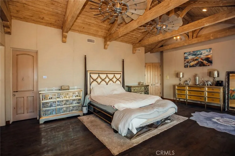 365 Oak Mountain Road Bradbury, CA 91008
