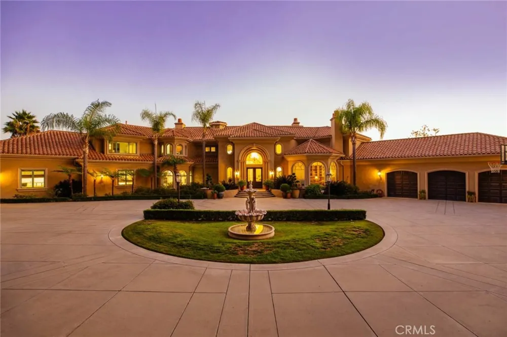 365 Oak Mountain Road Bradbury, CA 91008