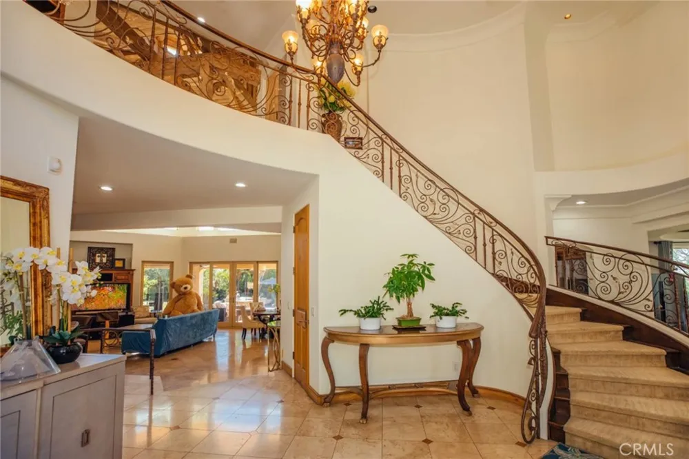 365 Oak Mountain Road Bradbury, CA 91008