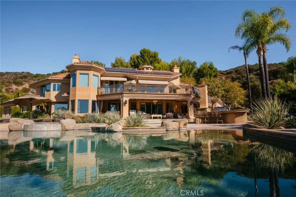 365 Oak Mountain Road Bradbury, CA 91008