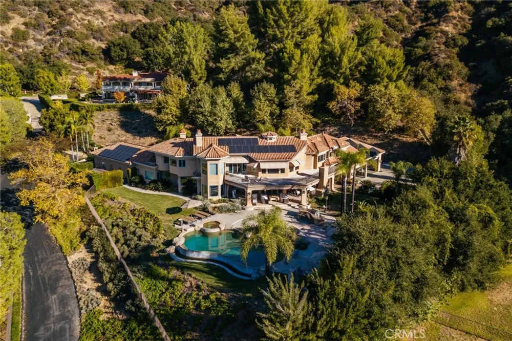 365 Oak Mountain Road Bradbury, CA 91008