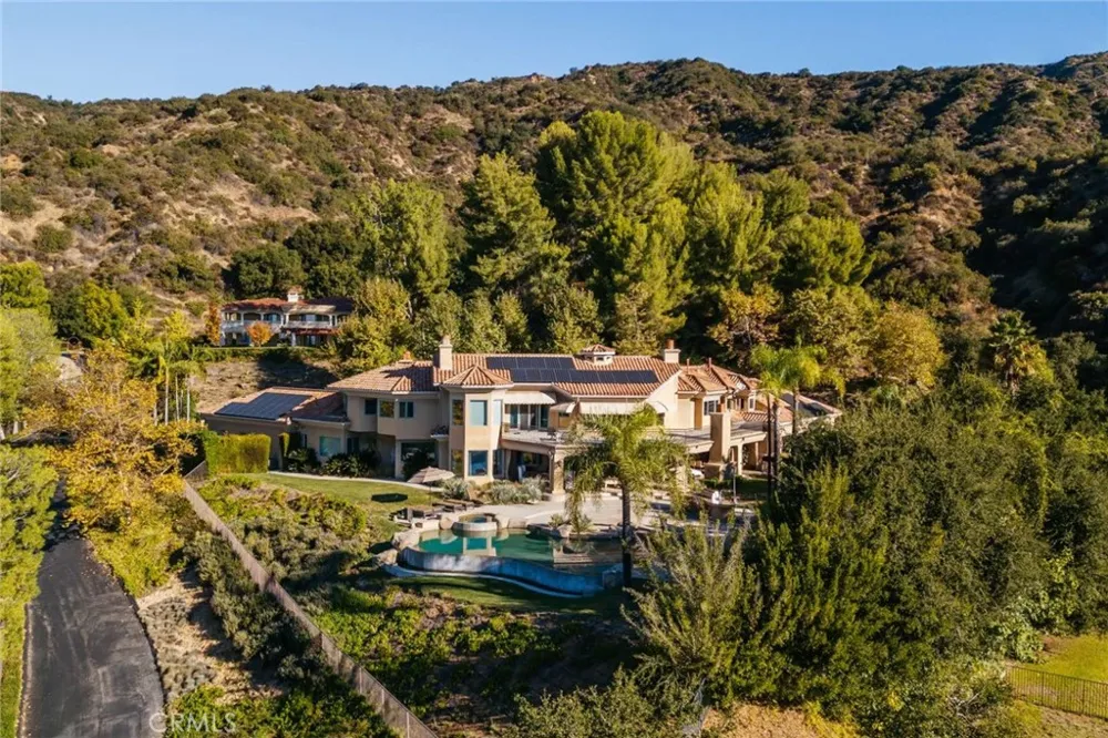 365 Oak Mountain Road Bradbury, CA 91008