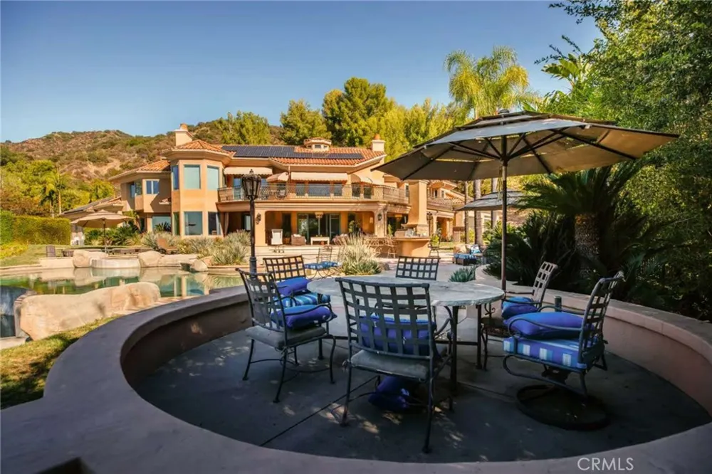 365 Oak Mountain Road Bradbury, CA 91008