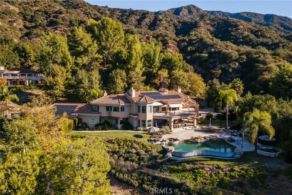 365 Oak Mountain Road Bradbury, CA 91008