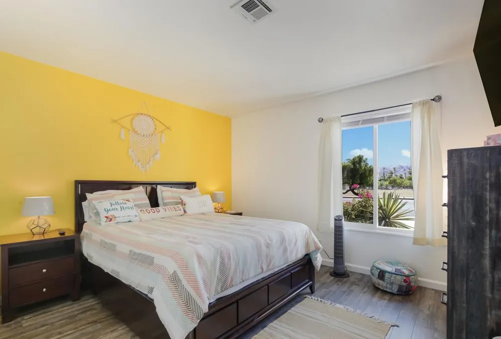 1962 E Baristo Road Palm Springs, CA 92262
